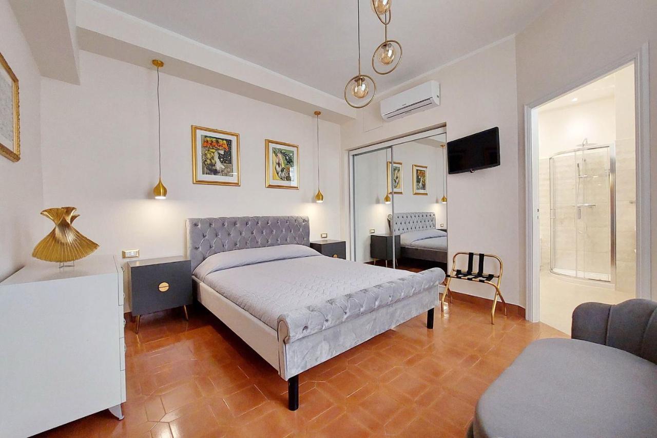 Appartement Luxury Di San Giacomo à Rome Extérieur photo