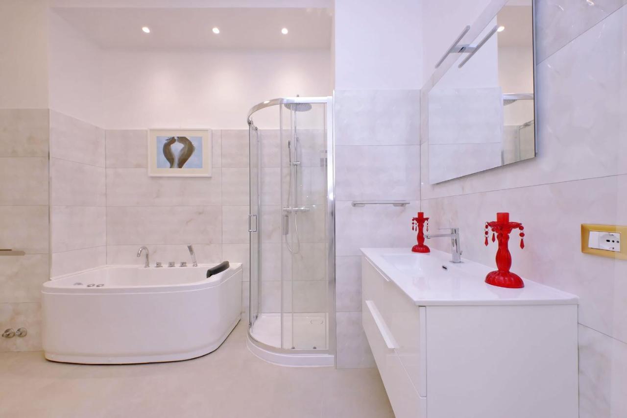 Appartement Luxury Di San Giacomo à Rome Extérieur photo
